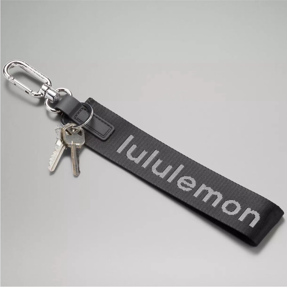 Lululemon Keychain! - Picture 5 of 6